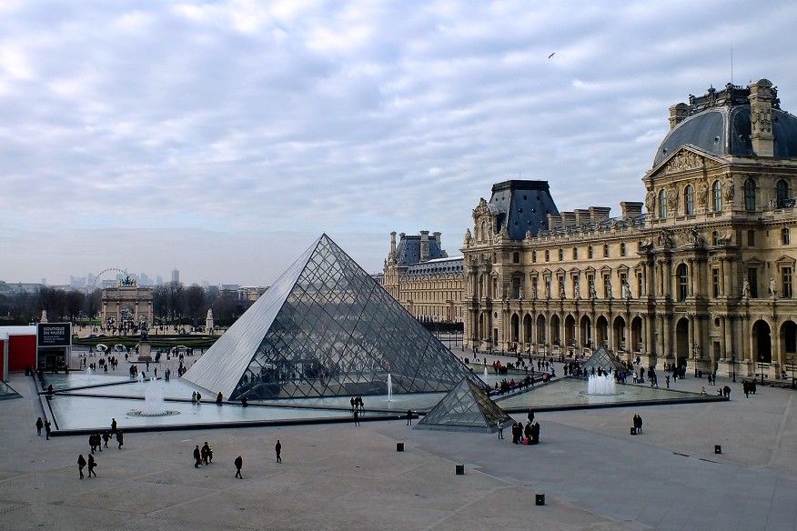 Louvre Museum: Timed Entrance Ticket